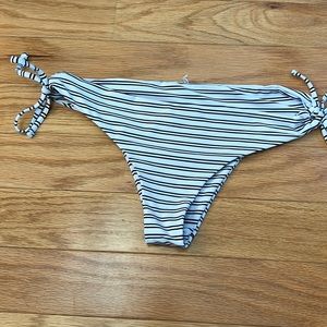Women’s swim bottoms